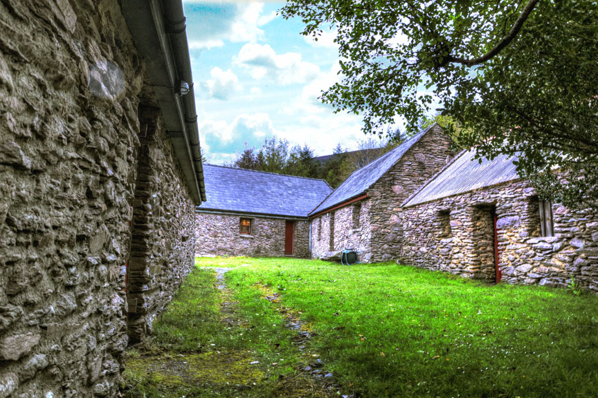 Baralac cottages